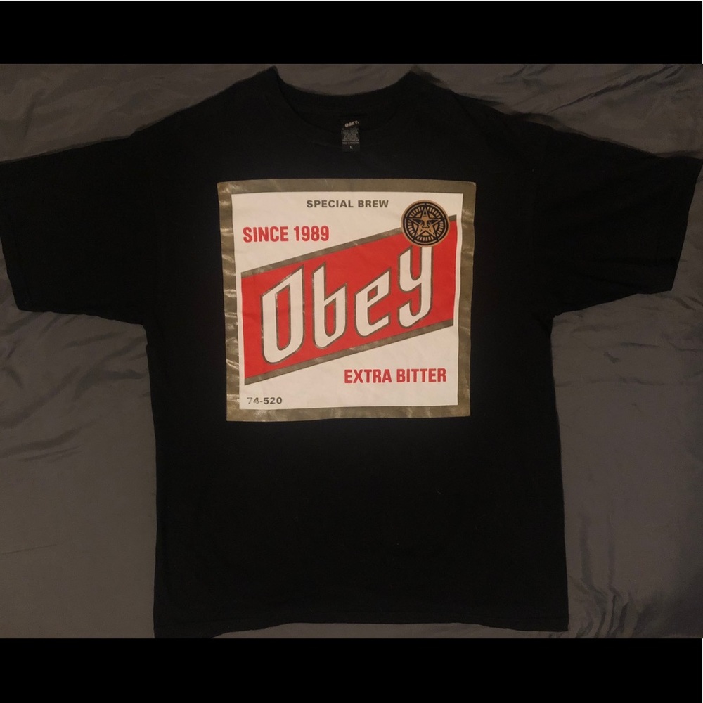 Zumiez Obey extra bitter large T-shirt